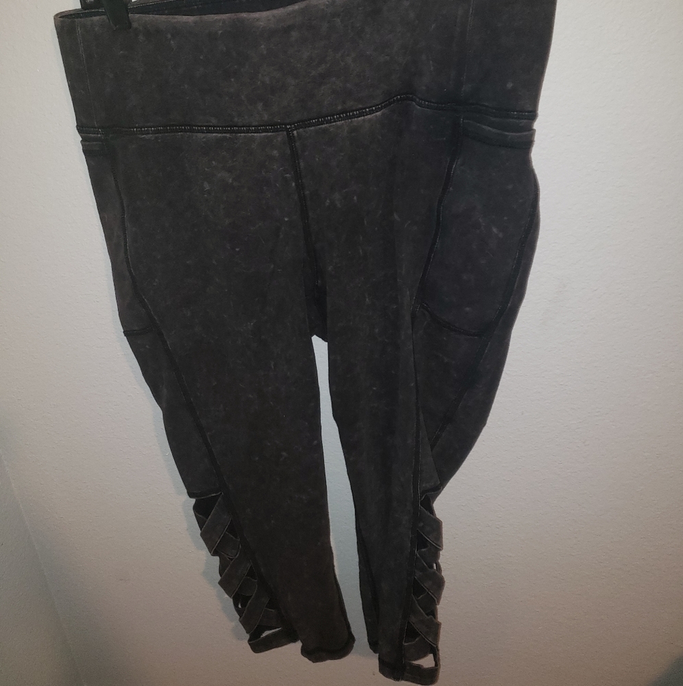 Livi Stone wash leggings